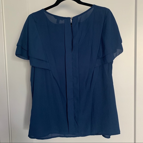 Banana Republic Blue Pleated Top - Picture 6 of 9